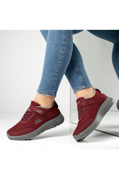 BMoD Women's red lace-up and velcro sport shoes MOD13221