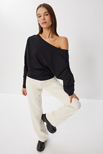 Lovelyİstanbul Açık Omuzlu Örme Sweatshirt LEN0044 SİYAH