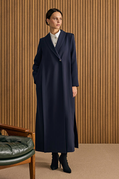 Aker Omuzları Kup Detaylı Pardösü