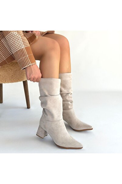 Erbilden Titen Bej Süet Körüklü Topuklu Çizme