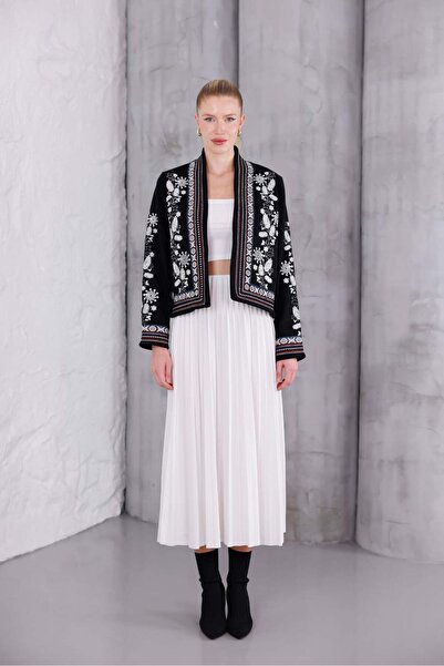 Pulli Collection Etnik Nakış Detaylı Koton Ceket