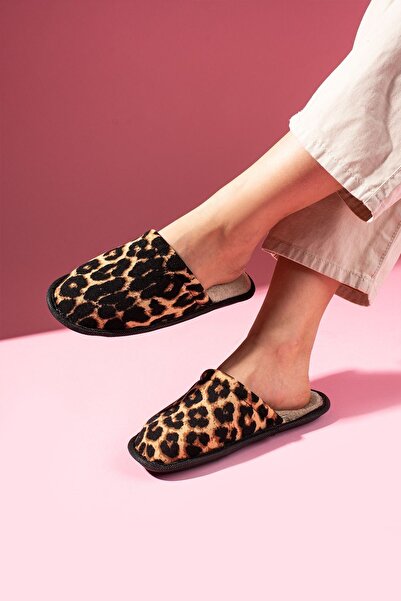 FUGA MODA Papuci de casă cu model leopard mare Alice