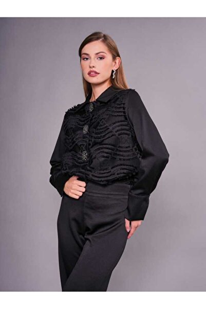SERPİL Dantel Dokulu Düğme Detaylı Uzun Kollu Kadın Gömlek 50850