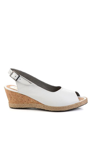 Bambi Beyaz Leather Kadın Espadril K05582202103