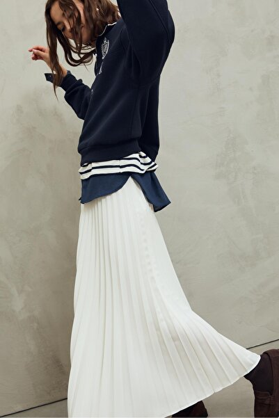 Stradivarius Pleated midi skirt