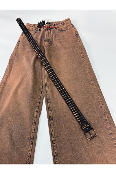 Pantastic Jeans Loose Fit Women's Denim Jeans with Distressed Belt Detail