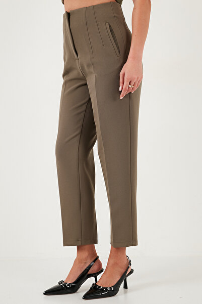 Lela Παντελόνι καρότο με ίσιο πόδι με ψηλή μέση κανονική εφαρμογή PANTOLON 68350109