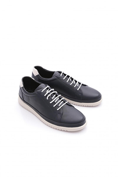 DGN 9144 Чоловічі кросівки з рівною підошвою