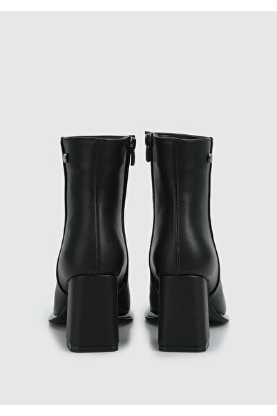 Provoq Siyah Kadın Bot