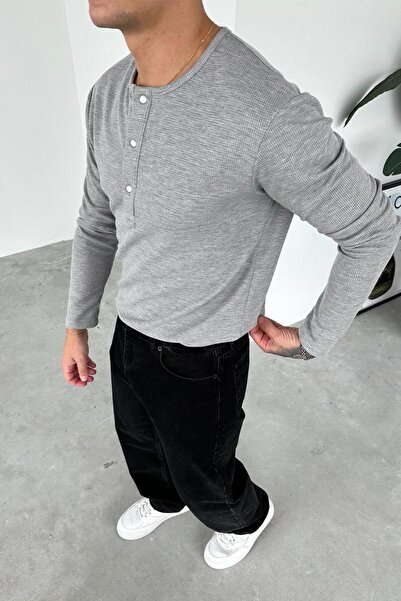 HAFKAGİYİM Γκρι μπλουζάκι με μακρυμάνικο γιακά με κουμπιά πλεκτό βάφλα