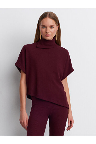 Dilvin 32239 Asymmetric Cut High Neck Top-Burgundy