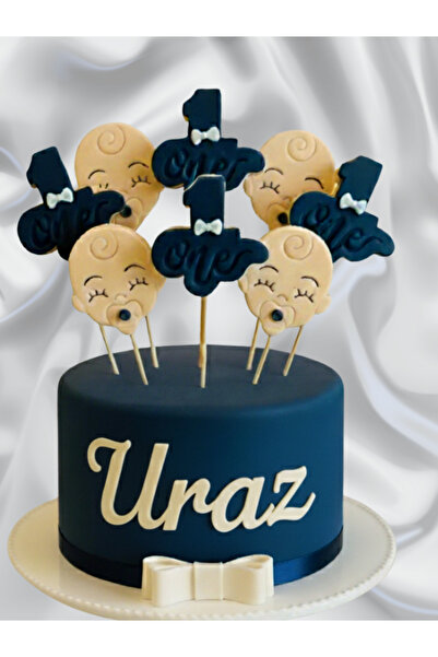 Maku home Kişiye Özel isimli Maket Pasta / stantlı 1 yaş ve bebek yüzü çubuklu kurabiyesi -20 li