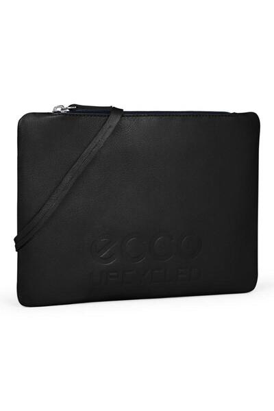 Ecco Upcycled Pouch