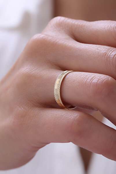 YAVUZ KUYUMCULUK 14 Ayar Altın Kalemli Alyans