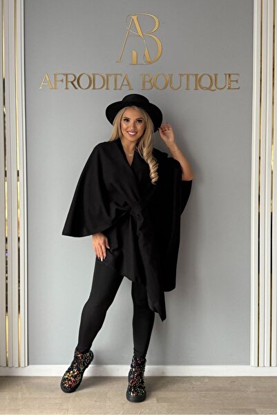 Afrodita Boutique Holy Poncho