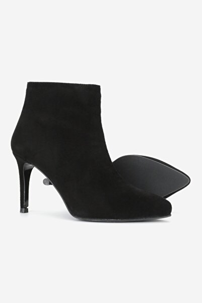 TUNAELLİ KADIN SİYAH SÜET HAKİKİ DOĞAL DERİ 35-40 NUMARA İNCE TOPUKLU SİVRİ BURUNLU BOT & BOOTİE