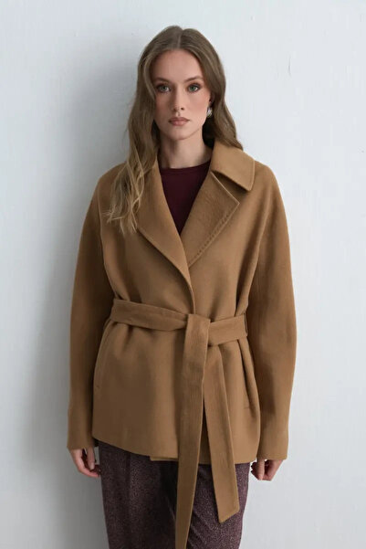 Gusto Belted Short Coat - Camel