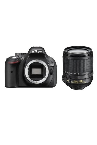 NİKON D5200 18-105mm VR FOTOĞRAF MAKİNESİ ( İthalatcı Garantili )