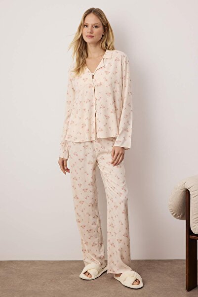 Trendyol Collection Multicolored Floral Shally Woven Pajama Set Thmaw26Pt00104