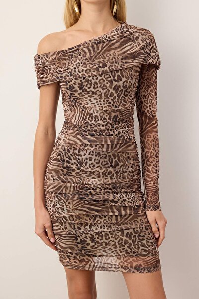Trendyol Collection Dark Brown Boat Neck Leopard Print Tulle Lined Knitted Dress Tpraw26El00066