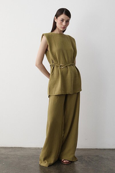 Laluvia Khaki Accessory Detailed Double Set