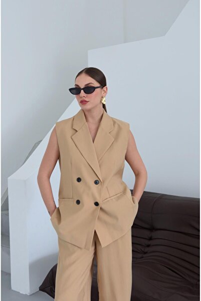 Laluvia Mustard Black Buttoned Vest Pants Set