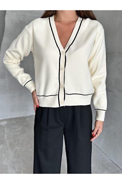 Laluvia Cremefarbene Strickjacke mit Kontraststreifen und Knöpfen