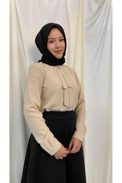 Valens Yaka Detaylı Broş Hediyeli Uzun Kol Gömlek ( Girişimci Anne Tarafından Gönderilmektedir )