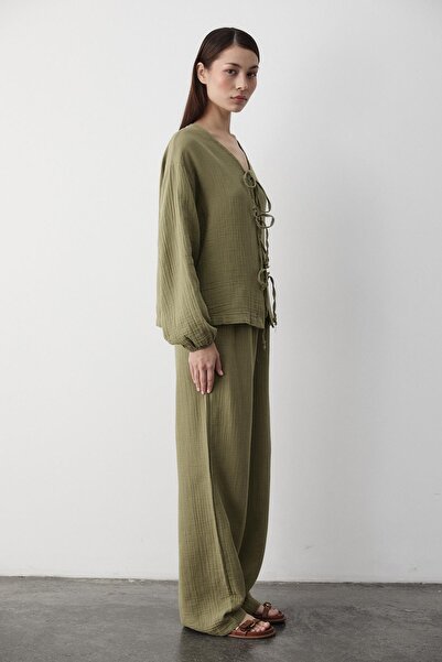 Laluvia Khaki 100% Cotton Tie-Up Blouse Pants Set