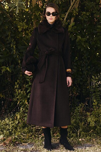 Olcay Premium Long Coat with Detachable Fur Collar and Punto Stitch Detail Brown 3092