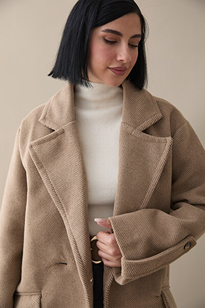 InStyle Рукав Аполет Деталь Каше Кабана - Коричневий