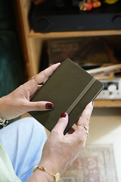 Victoria's Journals Kuka 2026 Weekly Pocket Agenda Flexible Cover