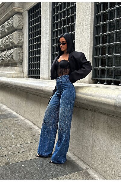 ParlaMira Női, magas derekú, bő szabású farmer, strasszkövekkel