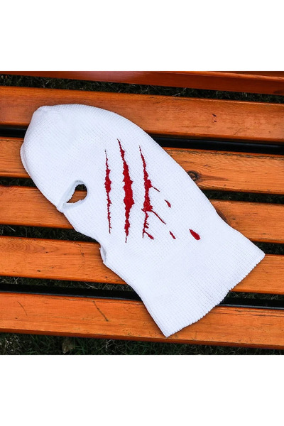 DÜKKAN DESİGN Yara İzi Detaylı Beyaz Kar Maskesi