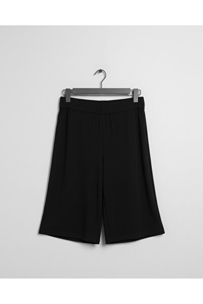 balkonda Battal Boy Kapri Şort Boru Paça Bol Kesim Penye Esnek Kumaş Kadın