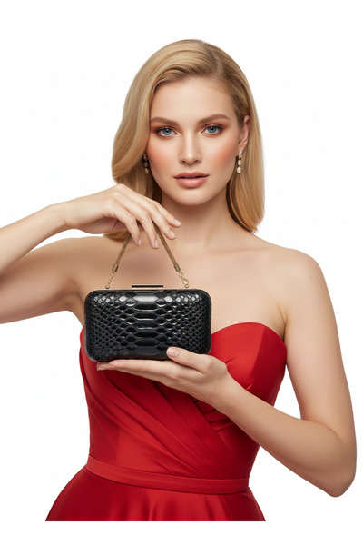 Biçanta Culoare Neagră Anaconda Model Mat Elegantă și Luxoasă Geantă Rochie d...