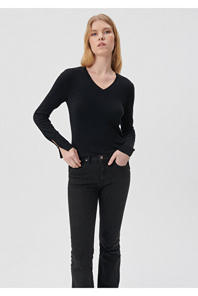 Mavi V Yaka Siyah Kazak Slim Fit / Dar Kesim 171346-900