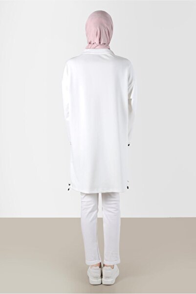 Alvina Tracksuit Tunic - Lace Detailed, Model 42572