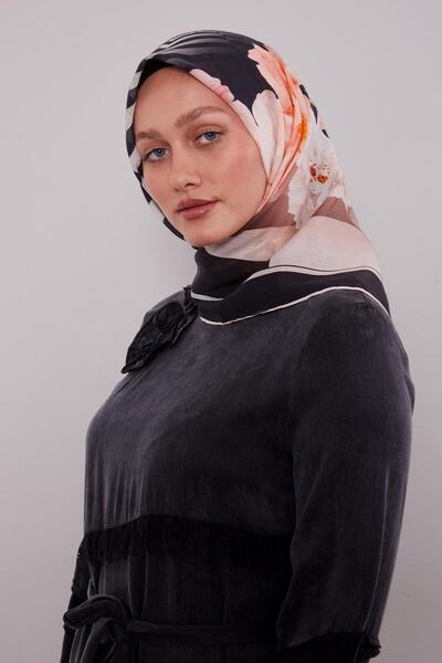 Levidor Μαύρο ριγέ βαμβακερό κασκόλ με σχέδιο λουλουδιών