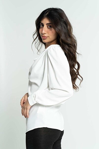 DALYDRESS Solid Long-Sleeve Top