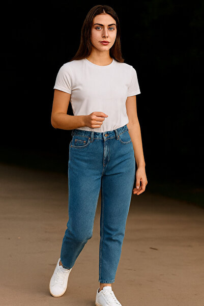 ŞIK VE MUTLU Boy Friend Regular Waist Jeans with Pockets