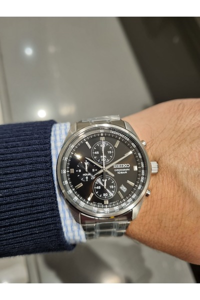 Seiko - Siyah Kadran Takvimli Çelik Kordon,10 Atm Su Geçirmez Erkek Kol Saati