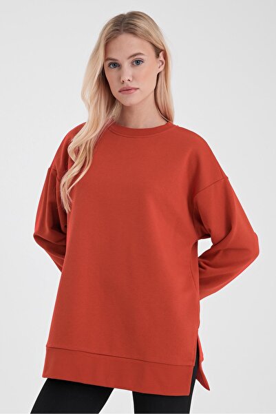 VENA Crew Neck Side Slit Regular Fit 3 Thread Sweatshirt-Red