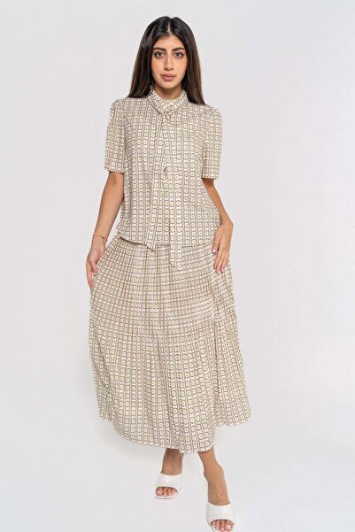 Nichii Short Sleeve Printed Blouse with Neck Tie