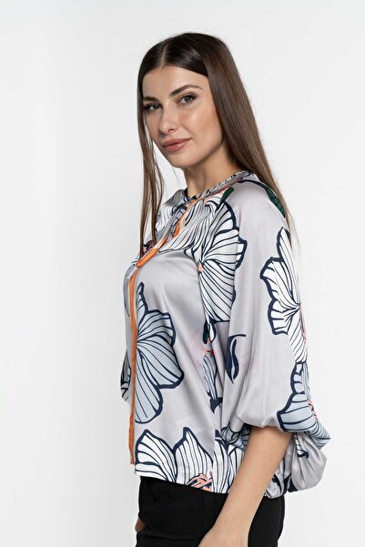 Nichii Women's 3/4 Sleeve Loose Floral Blouse