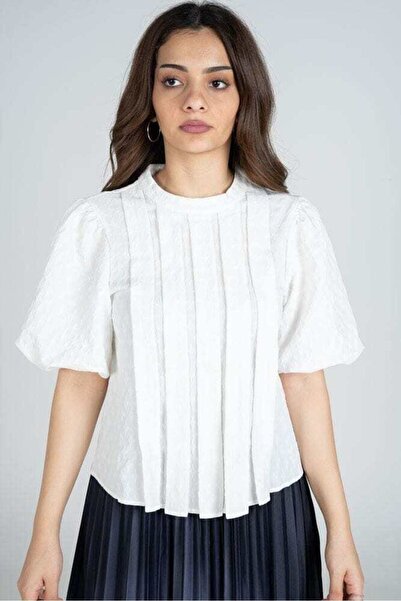 Nichii Women's Short Sleeve Pleated Formal Blouse