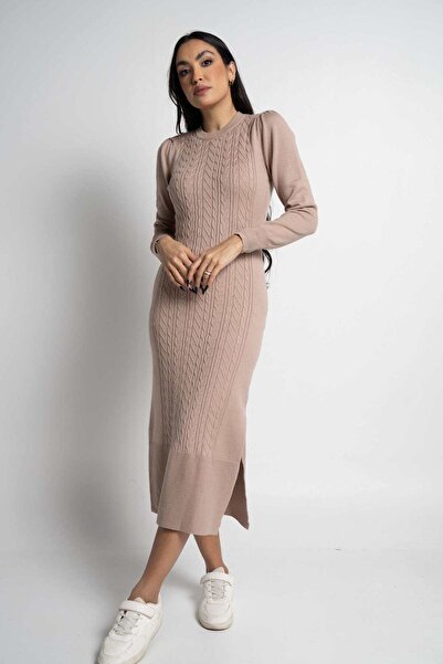 mica فستان ميدي مضفر بأكمام طويلة