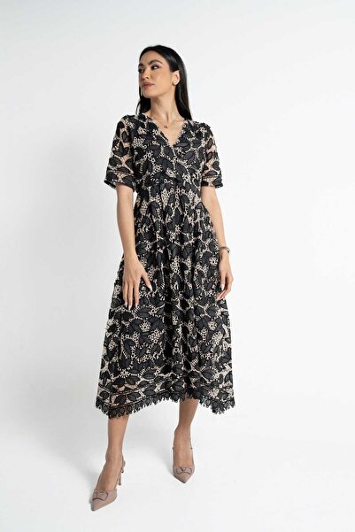 Nichii Womens' Short Sleeve Midi Dress with Leaf Design