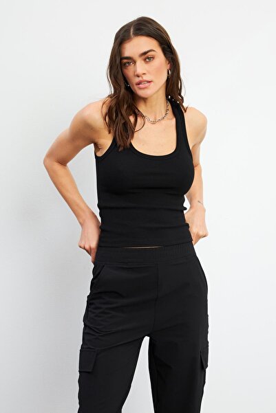 VENA Топ з товстими бретелями - чорний