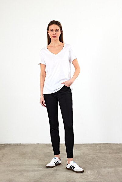 VENA Γυναικείο μπλουζάκι Boyfriend με λευκό λαιμόκοψη με κανονική εφαρμογή Modal (LYOCELL)